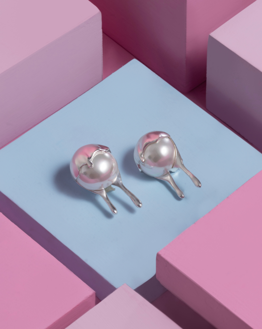 Melting Studs - Silver