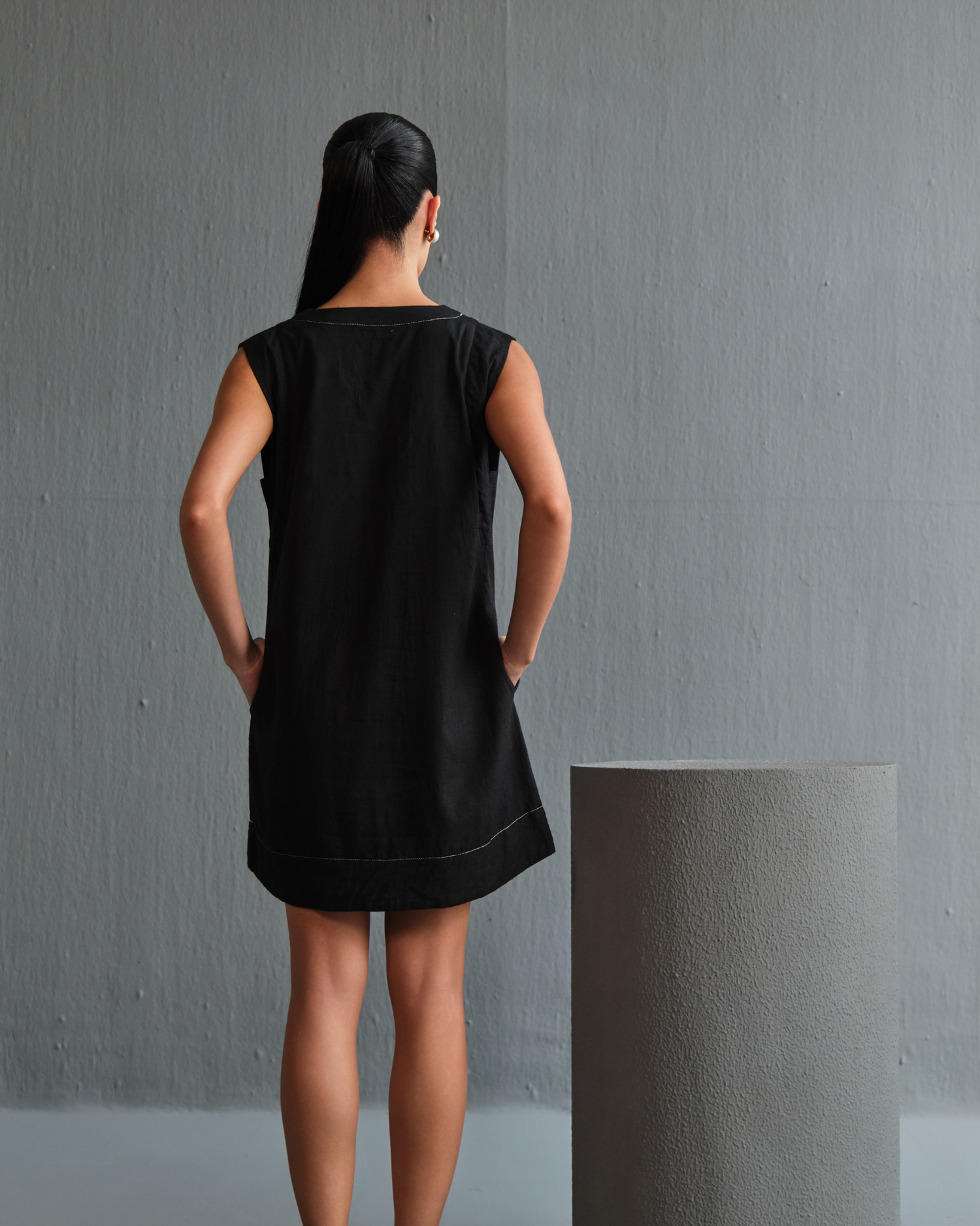 Aur Shift Dress - Noir