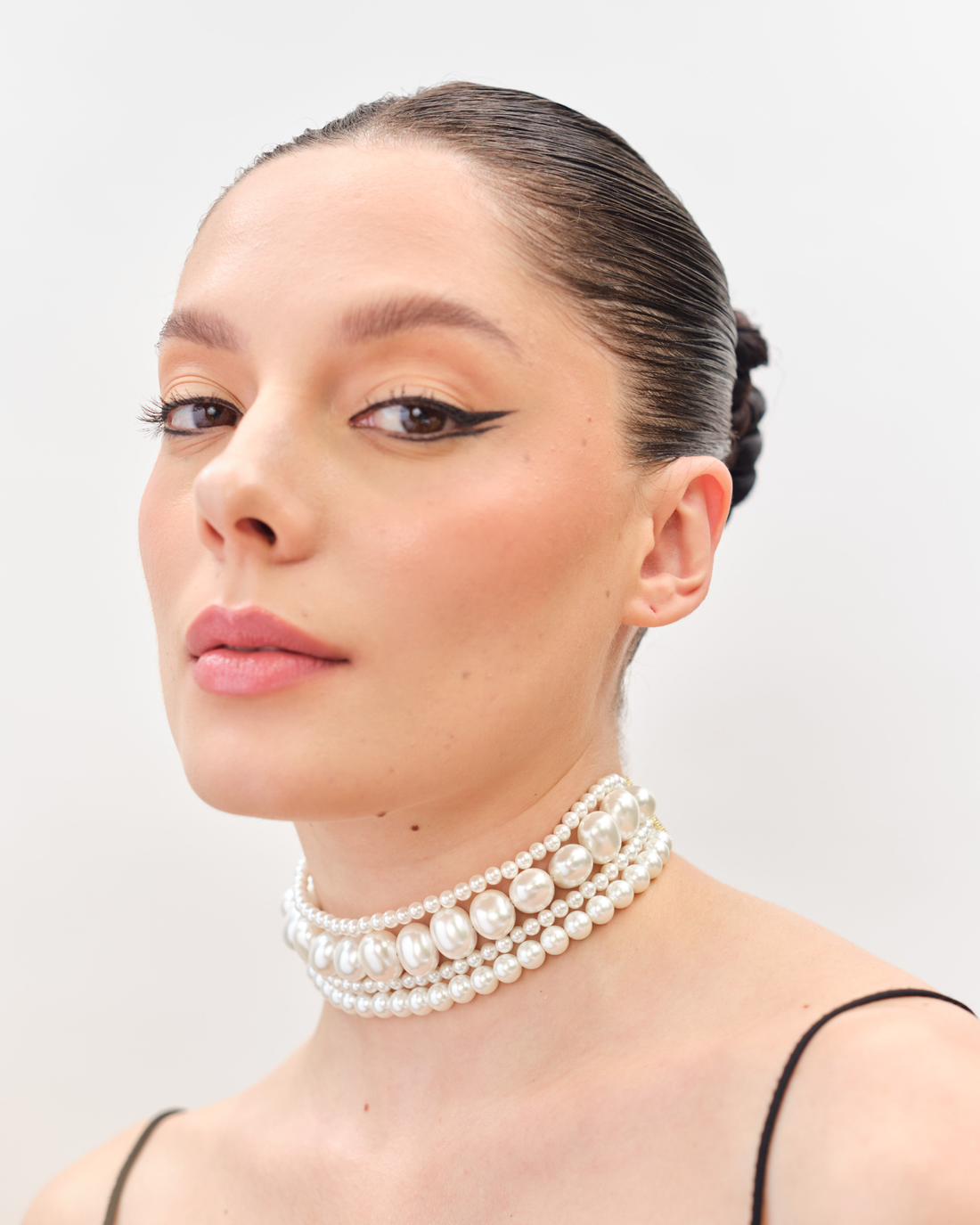 Oval &amp; Round Pearl Choker