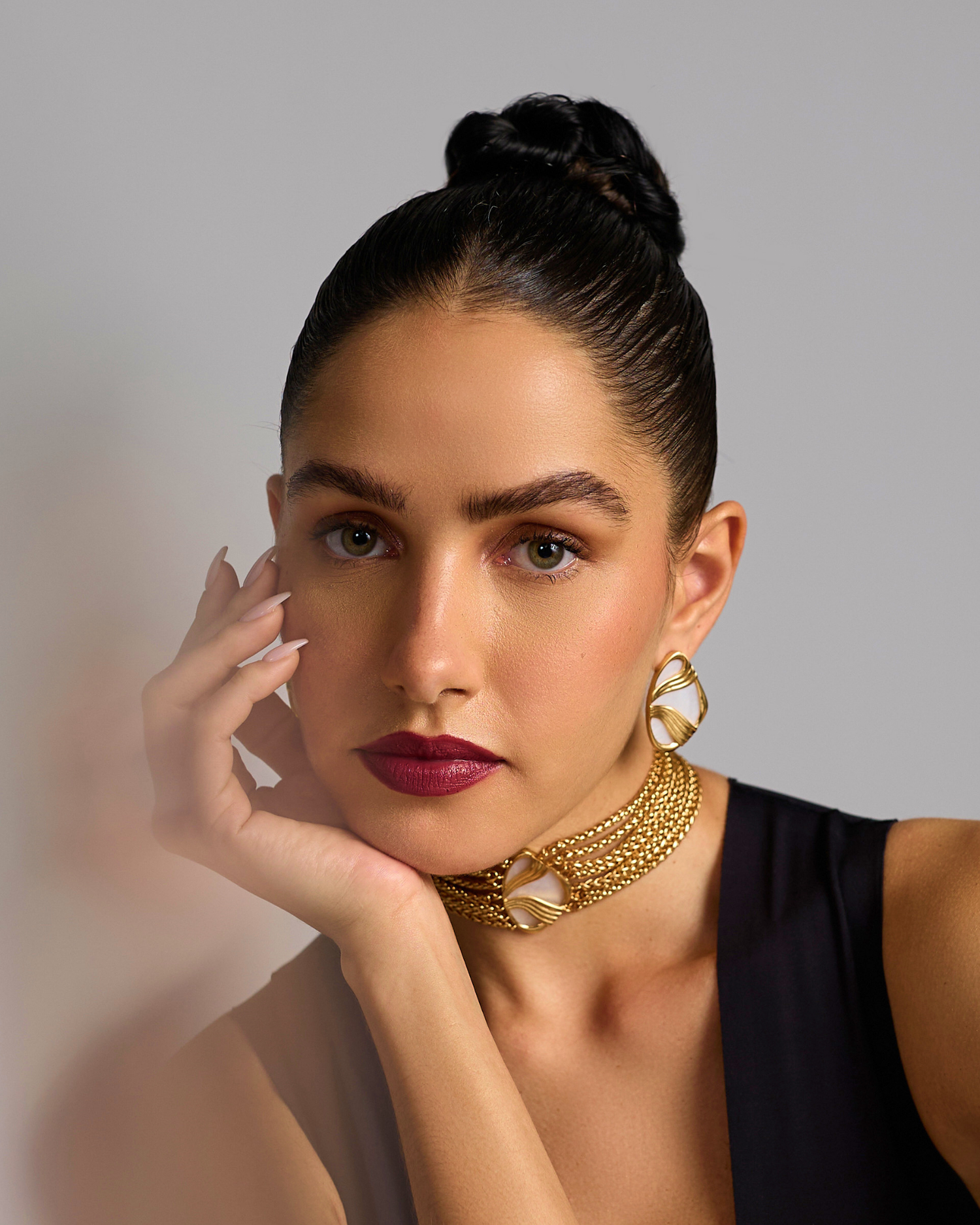 Ebo Chained Choker