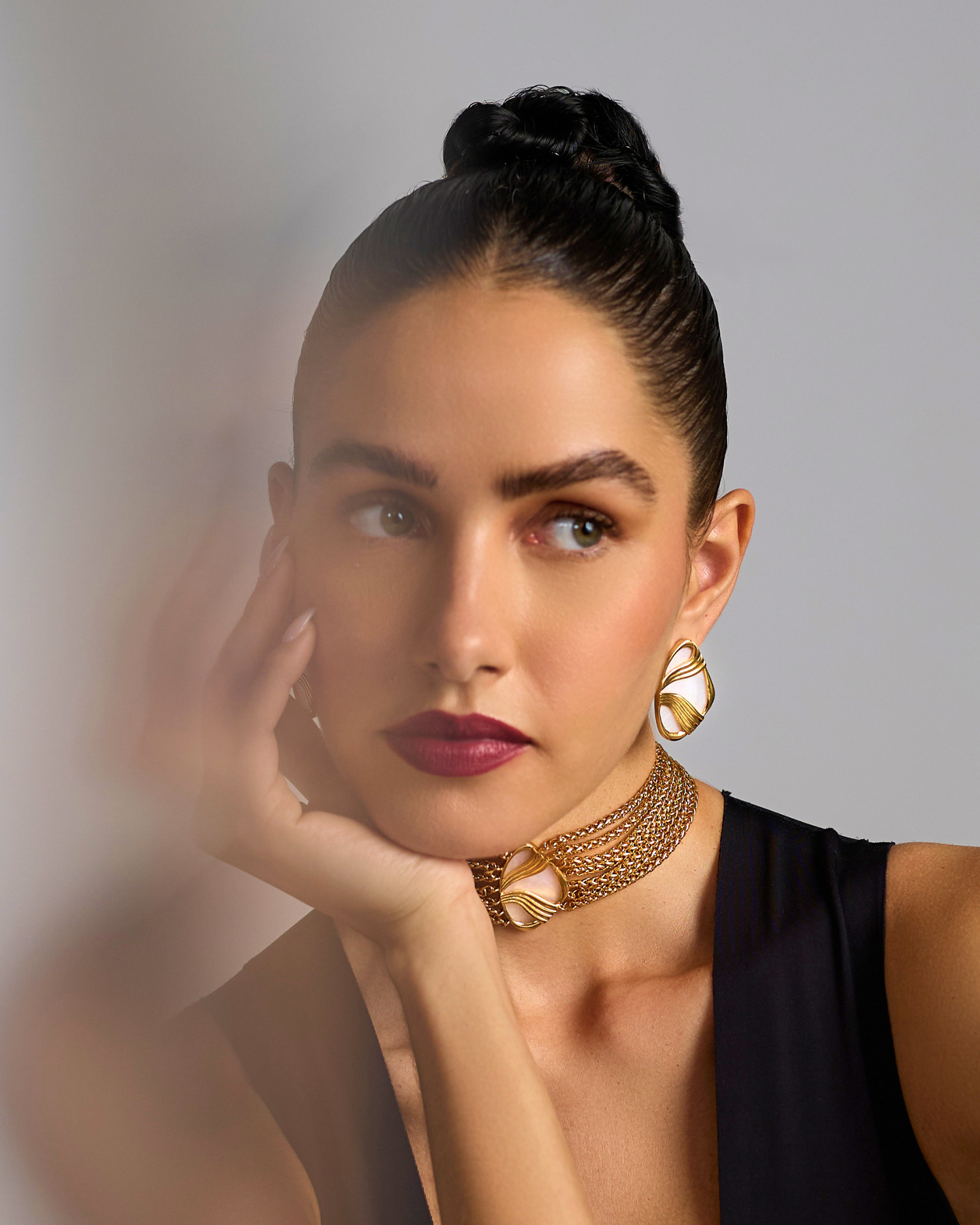 Ebo Chained Choker