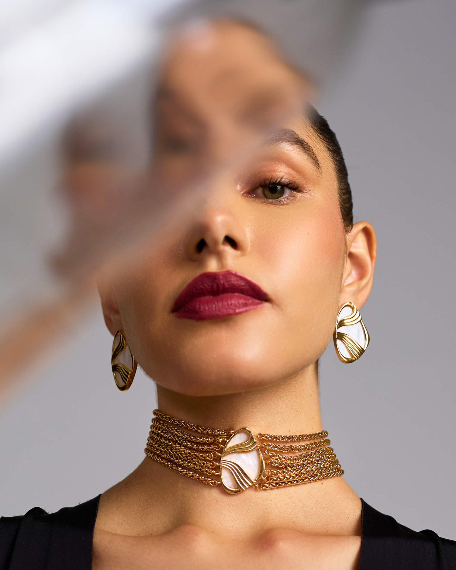 Ebo Chained Choker