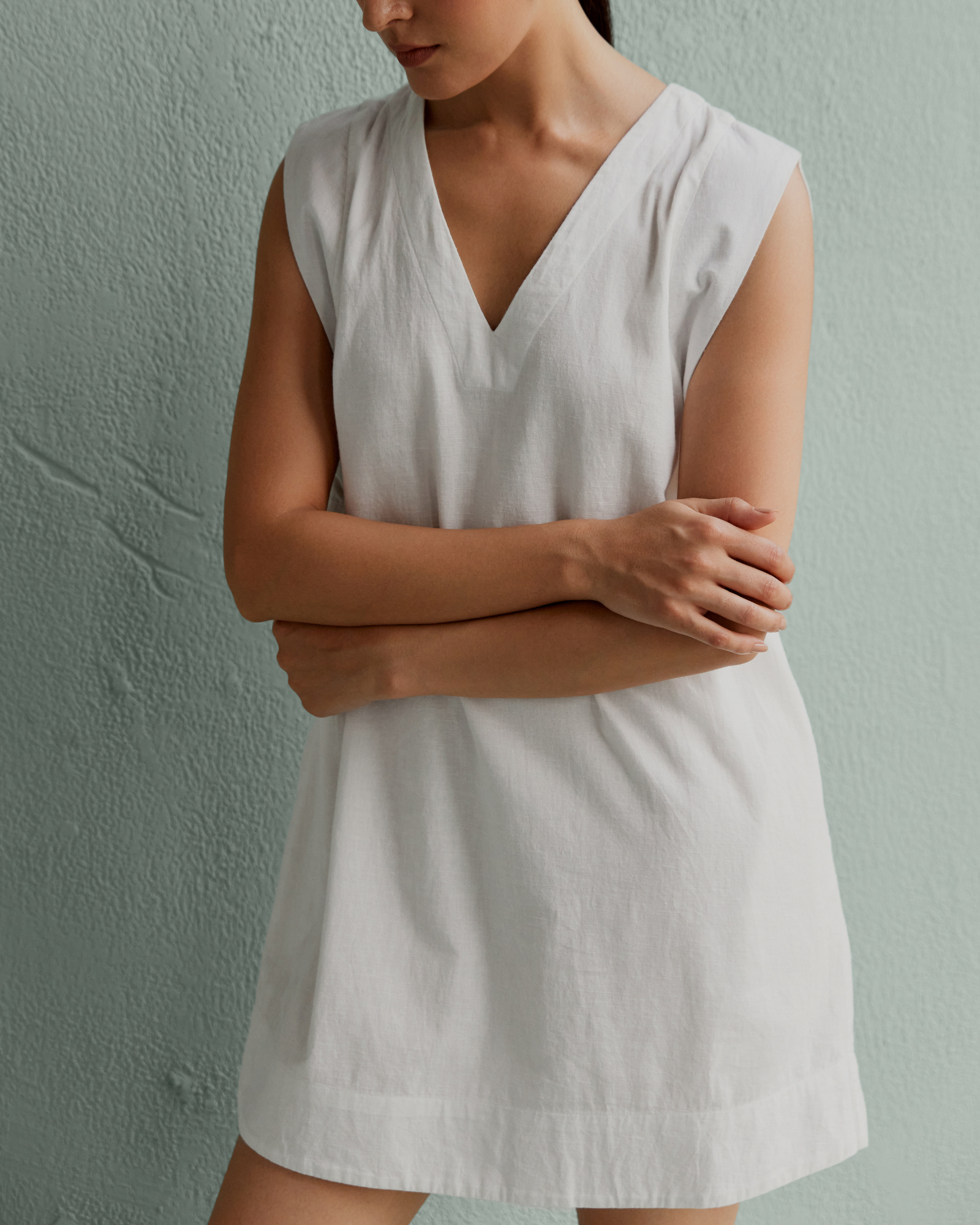 Aur Shift Dress - White