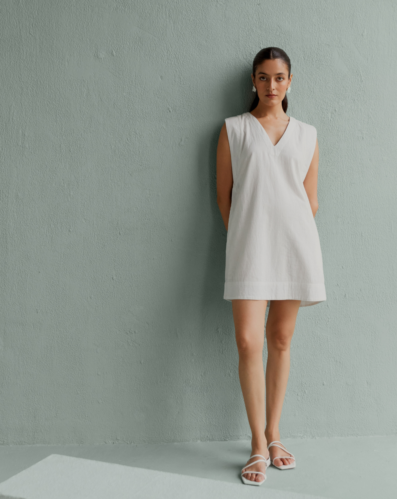 Aur Shift Dress - White