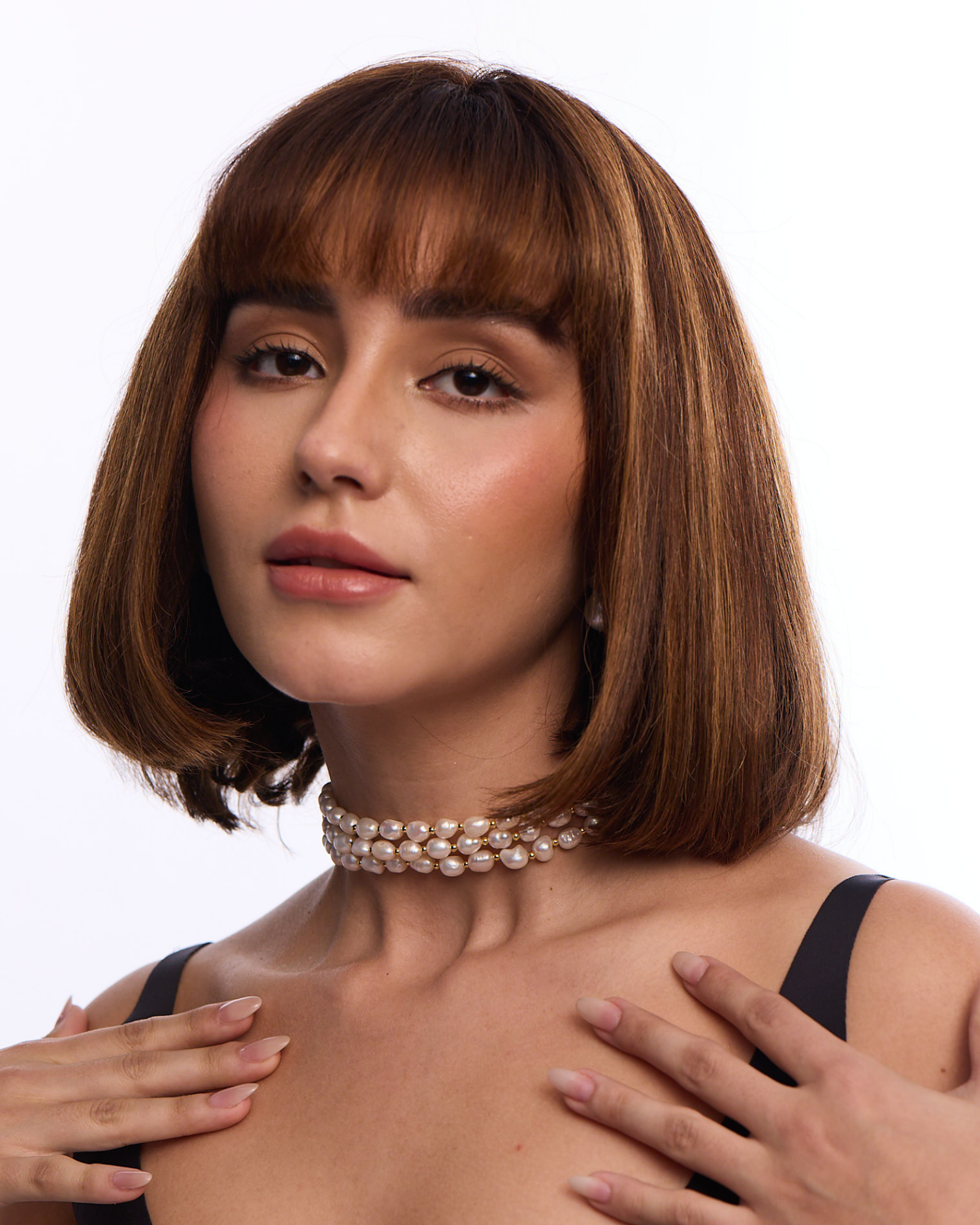 Baroque Bandel Choker - White