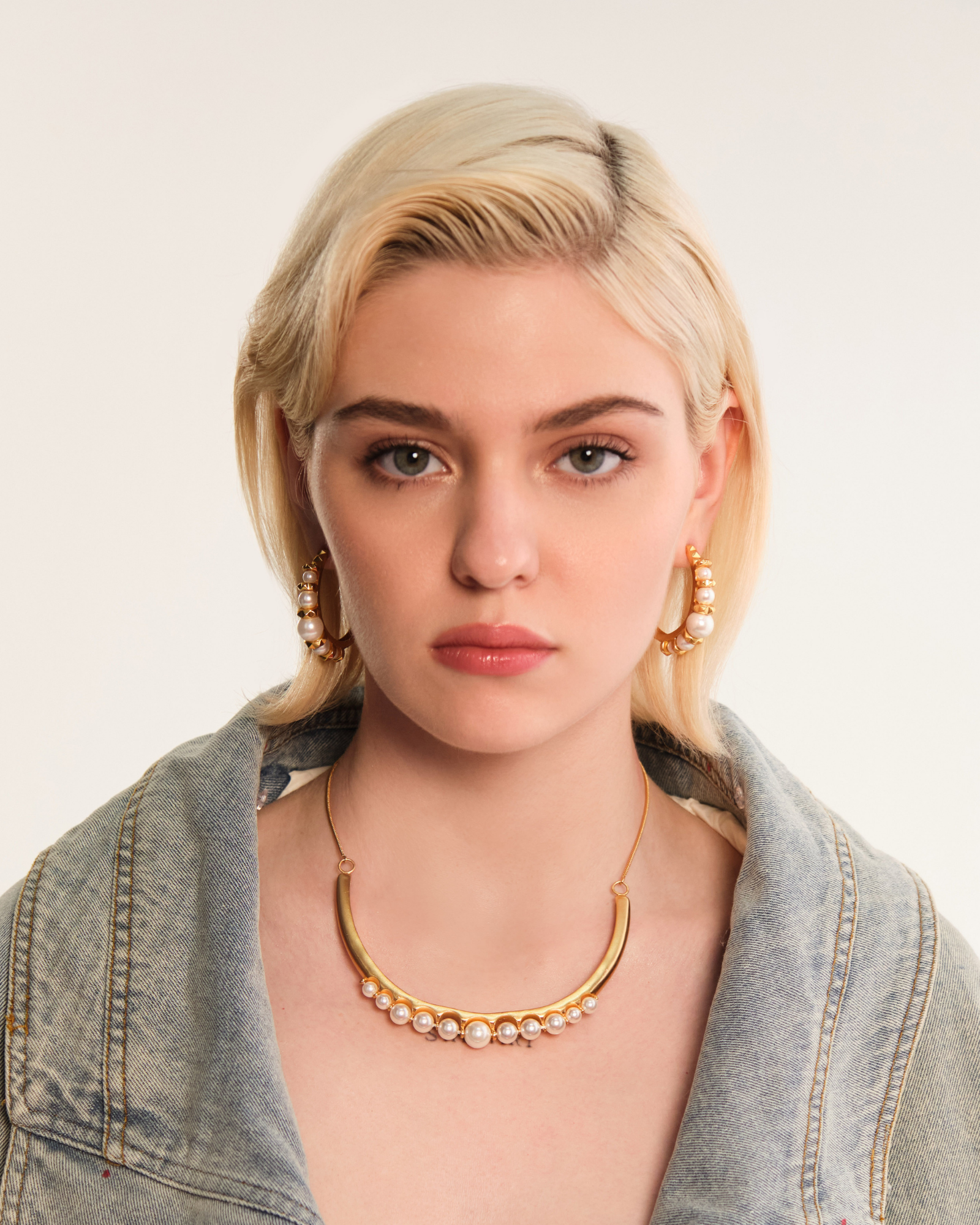 Sunburst Choker