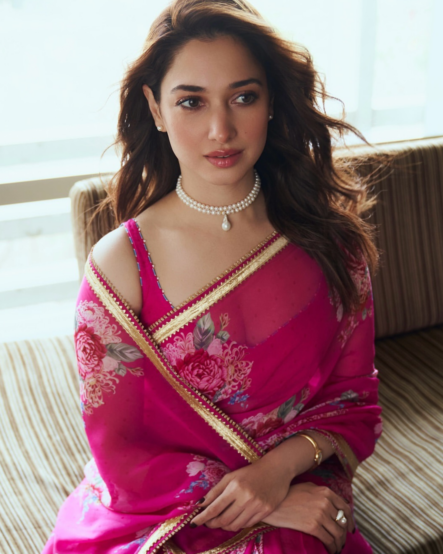 Pearl Choker Necklace For Saree Six Layer Pearl Choker – Zilmor